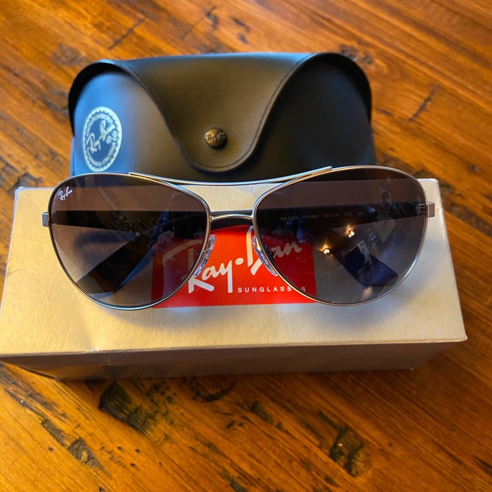 Men’s Ray Bans